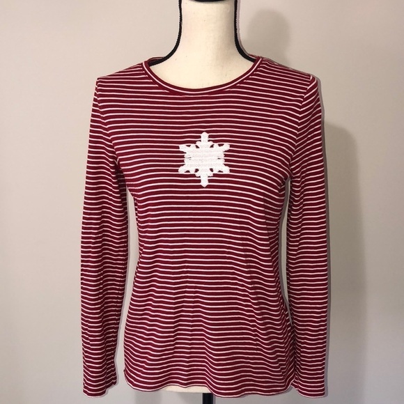 Talbots Pima Cotton Christmas Snowflake Red Striped White Top M Long Sleeve - Picture 1 of 7